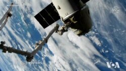 Космічний корабель SpaceX Dragon покинув Міжнародну космічну станцію та успішно здійснив посадку у Тихому океані. Відео