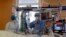 Một phòng cấp cứu hồi sức ở Cộng hoà Czech đang cứu chữa bệnh nhân COVID-19.
