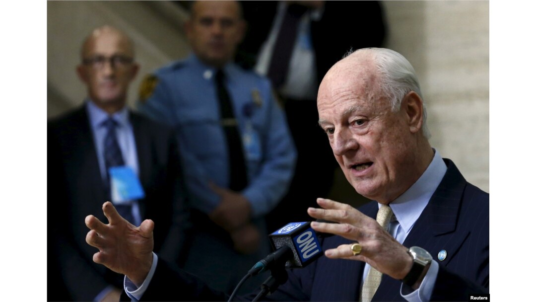 U.N. mediator for Syria Staffan de Mistura gestures during a news conference after a meeting with the Syrian High Negotiations Committee (HNC) during the peace talks at the United Nations in Geneva, Switzerland, Feb. 1, 2016.