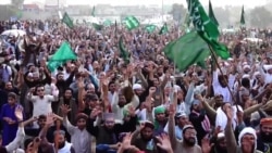 Islamist Rally Cripples Life Around Pakistan Capital