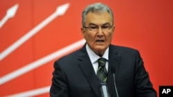 Deniz Baykal