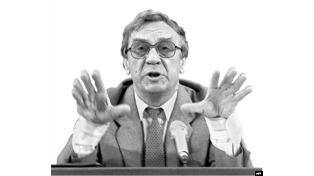 Gennadiy Yanayev, Mixail Gorbachyovni hokimyatdan chetlatgan Favqulodda holatlar bo'yicha davlat qo'mitasi rahbari edi