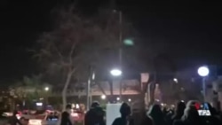 فیلم اختصاصی رسیده به صدای آمریکا از اعتراضات مشهد و استفاده جمهوری اسلامی از پهپاد