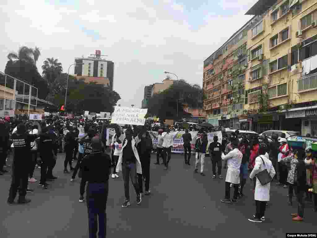 Manifesta&#231;&#227;o em Luanda contra viol&#234;ncia policial, Luanda, Angola