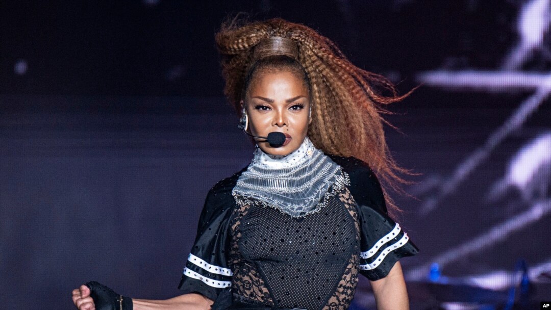 Janet Jackson saat tampil di Festival Essence, New Orleans, 8 Juli 2018. (Foto: dok).