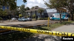 미국 플로리다주 마이애미 북부 헐리우드시의 노인 요양원에 허리케인 여파로 정전이 발생한 후 6명이 사망했다. 경찰이 정확한 사망 원인을 규명하기 위해 조사 중이다.