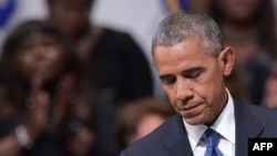 바락 오바마 미국 대통령이 12일 댈러스에서 열린 총격 사건 희생 경찰 추도식에서 연설했다.