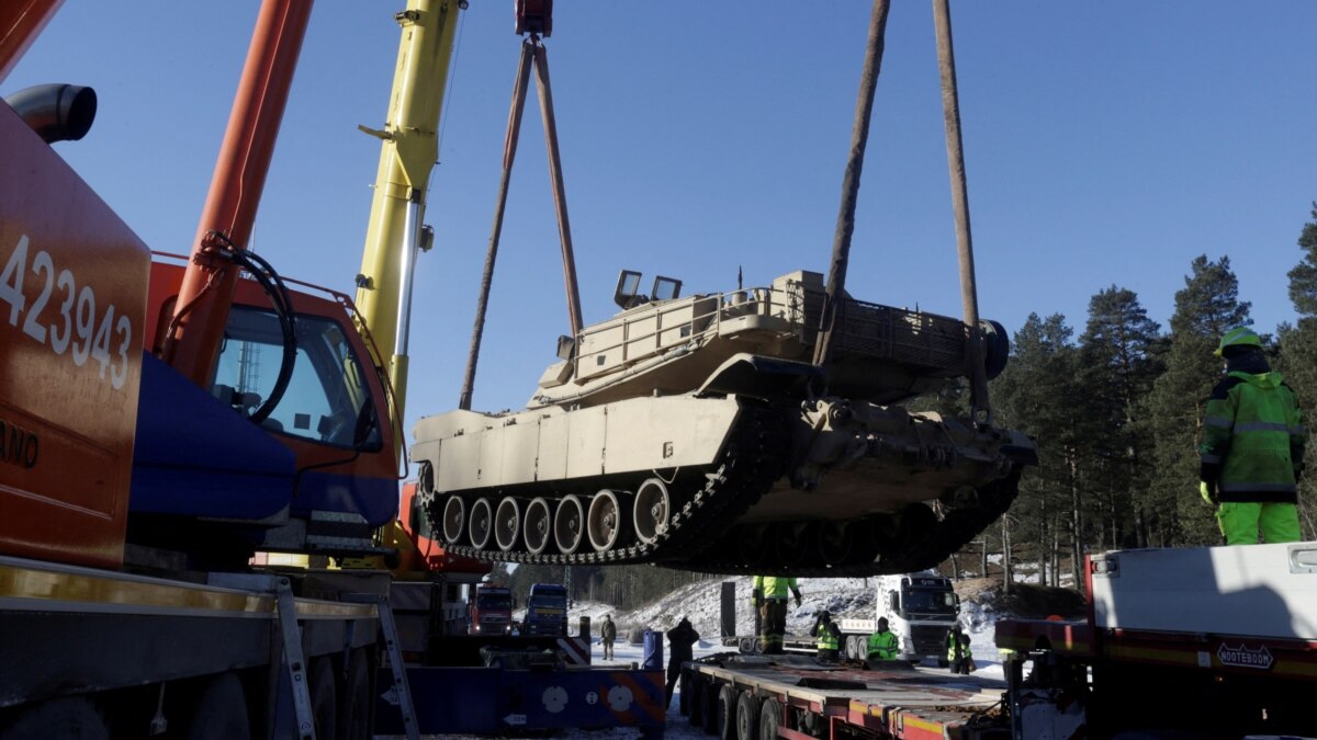 США хочуть прискорити передання Україні танків Abrams - Кірбі