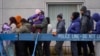 Bajas temperaturas complican las labores de Chicago para acoger a solicitantes de asilo