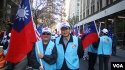 張學海 右起: 中華民國退伍軍人協會美東分會理事長