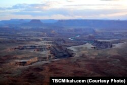 Looking over the Island in the Sky district, you can see how the Green River has carved a winding channel out of sedimentary rock layers deposited nearly 300 million years ago.