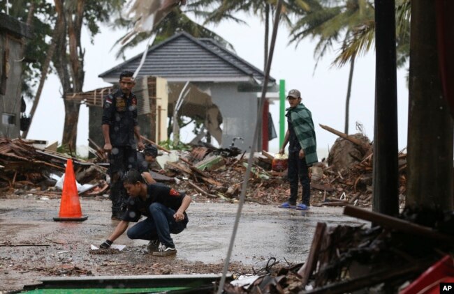 El tsunami que azotó a Indonesia la pasada semana tomó por sorpresa a los habitantes de un país acostumbrado a este tipo de evento sísmico.