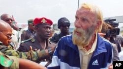 Robert Nitsch Eberhard, a German citizen abducted and held hostage by suspected Boko Haram militants, arrives at the Yaounde Nsimalen International airport after his release in Yaounde, Cameroon, Jan. 21, 2015. (Moki Edwin Kindzeka)