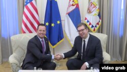 Specijalni izaslanik američkog predsednika za dijalog Beograda i Prištine Ričard Grenel tokom sastanka sa predsednikom Srbije Aleksandrom Vučićem, u Beogradu, 24. januara 2020.