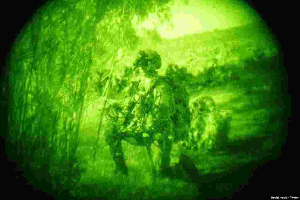 نابودی زیرساخت‌های تروریستی حزب‌الله توسط ارتش اسرائیل - نیروهای تیپ ۷۶۹ ارتش دفاعی اسرائیل در چندین روستا در منطقه عملیات انجام داده و تسلیحات و زیرساخت‌های تروریستی، از جمله انبارهای تسلیحات و موشک‌های ضدزره، را منهدم کردند. Israel Defense Forces