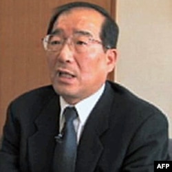 校长车英泰:我爱北韩!