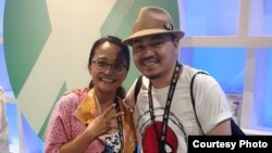 Komikus Indonesia Ariela Kristantina (kiri) dan Ario Anindito (kanan) di San Diego Comic-Con (dok: Ariela)