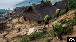 ບ້ານ​ອາ​ຂາ ​ຂອງ​ຊົນ​ເຜົາ​ລາວ​ສູງ ໃນ​ແຂວງ​ຜົ້ງ​ສາ​ລີ