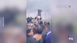 رقص‌سوگ، پخش موسیقی و دست زدن در مراسم چهلم عارف میرموسوی در گیلان
