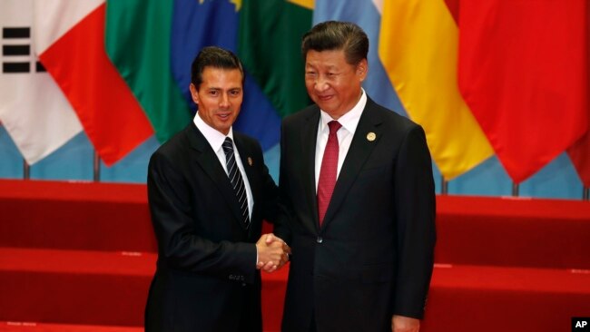 墨西哥总统涅托与中国国家主席习近平2016年9月会面（美联社）