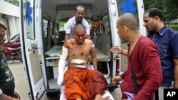 Bombs Hit Buddhist Complex in Eastern India