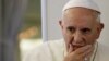 Mueren tres familiares del Papa en accidente