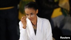 Politician Marina Silva speaks to reporters in Sao Paulo, October 5, 2014. (REUTERS/Nacho Doce)