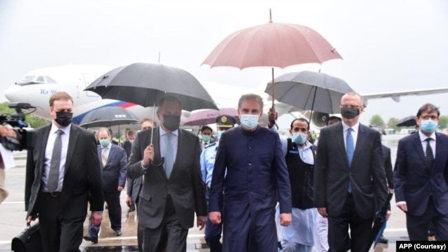 روسی وزیرِ خارجہ دو روزہ دورے پر منگل کو اسلام آباد پہنچے ہیں۔