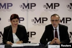 Commissioner of the International Commission Against Impunity in Guatemala (CICIG) Ivan Velasquez (R) and Guatemala's Attorney General Thelma Aldana, hold a news conference in Guatemala City, Guatemala, Aug. 24, 2017.