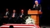 Despiden a McCain como "un verdadero héroe estadounidense"