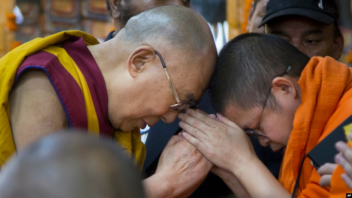 Dalai Lama to Begin European Tour