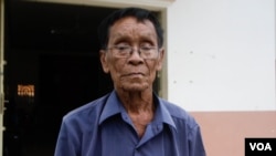 Prum Saron is Rorka Thom commune chief and the Cambodia People’s Party candidate. He plans to contest his current post at the polls on June 4, Kampong Speu province, Cambodia, June 1, 2017. (Sun Narin/VOA Khmer)