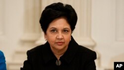 Archivo - Indra Nooyi, ex presidente ejecutiva de Pepsico, figura entre posibles candidatos para liderar el Banco Mundial.