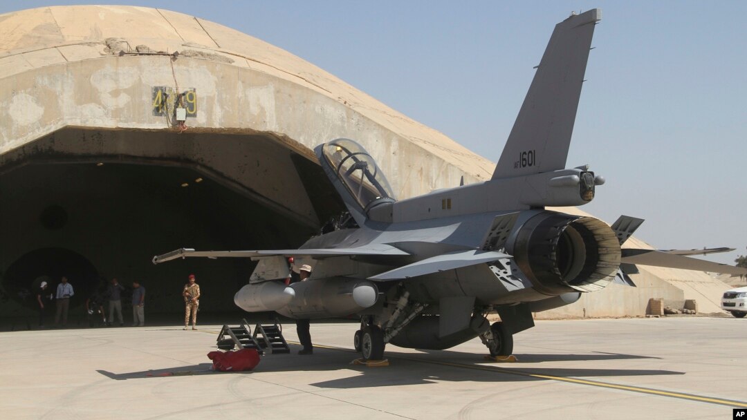 F-16 