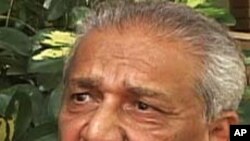 قدیر خان پر کھلے عام بات کرنے پر قدغن لگانے کی درخواست