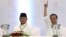 Capres Prabowo Subianto (kiri) dan Joko Widodo saat menghadiri undian nomor urut Capres di kantor KPU, Jakarta 21 September 2018 lalu (foto: ilustrasi).