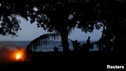 ARSIP - Kamp migran Kuba di pantai La Miel di provinsi Guna Yala setelah melintasi perbatasan dari Kolombia menembus hutan dalam gambar yang diambil 26 November 2015 (foto: REUTERS/Carlos Jasso)