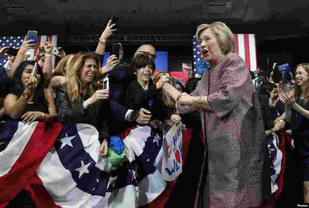 Demokrat nomzod Hillari Klinton