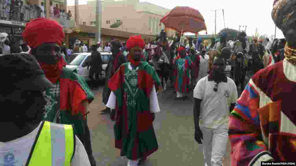 Sarkin Kano Muhammadu Sanusi Na Biyu Da Ayarinsa Ranar Juma'a A Kano