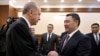 Erdoğan, Kırgızistan'ın başkenti Astana'daki Türk Devletleri Teşkilatı Devlet Başkanları Konseyi zirvesine katılıyor. Erdoğan dün, Kırgızistan Cumhurbaşkanı Sadır Caparov ile görüştü - 2 Kasım 2023