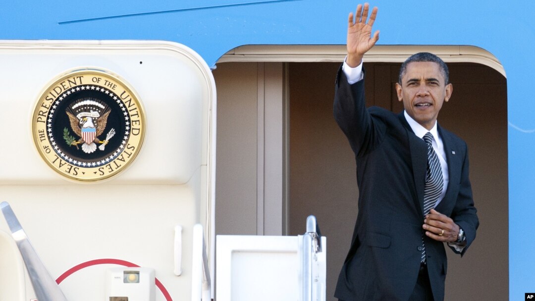 Presiden Barack Obama berangkat untuk melakukan lawatan ke tiga negara Asia (17/11).