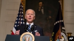 조 바이든 미국 대통령이 27일 백악관에서 기후변화 문제 등에 관해 연설했다.