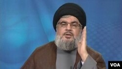 Pemimpin kelompok militan Hezbollah Lebanon, Syekh Hassan Nasrallah memberikan pidato di televisi (24/6).