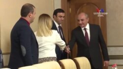 Արցախում քննարկվել են ներքին եւ արտաքին քաղաքականությանը վերաբերող հարցեր