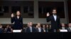Sheryl Sandberg et Jack Dorsey prêtent serment avant de déposer devant la commission sénatoriale, Capitol Hill, Washington, le 5 septembre 2018