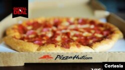 Para satisfacer a sus clientes Pizza Hut dejará de utilizar ingredientes artificiales a partir de julio.