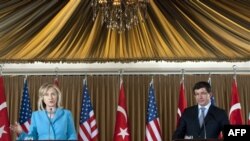 'Clinton'ın Ziyareti Türkiye'nin Liderlik Rolünün Tanınmasıydı'