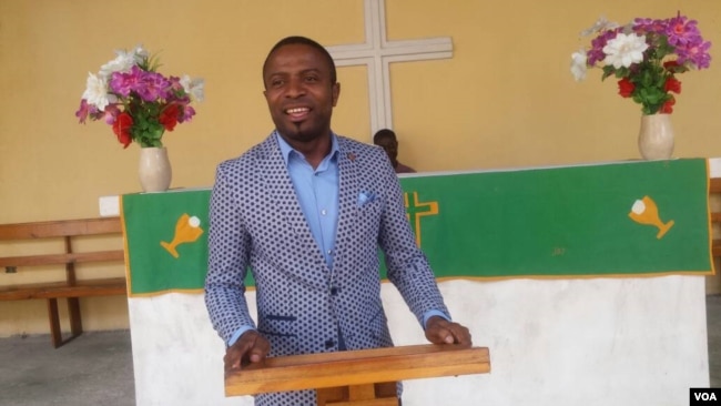 Lawmaker Bertin Augustin who represents Camp Perrin in Haiti’s National Parliament, was the keynote speaker at the graduation. (Photo: Esnal Sincere / VOA Creole)