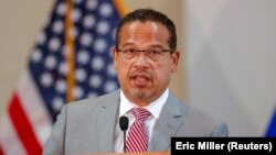 Minnesota Attorney General Keith Ellison announces upgraded charges against former Minneapolis police officer Derek Chauvin and charges against three other former police officers involved in the death of George Floyd in police custody. June 3, 2020. (REUTERS/Eric Miller)