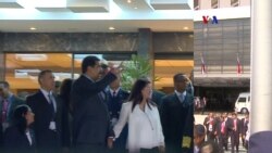 Falso Nicolás Maduro camina en Panamá
